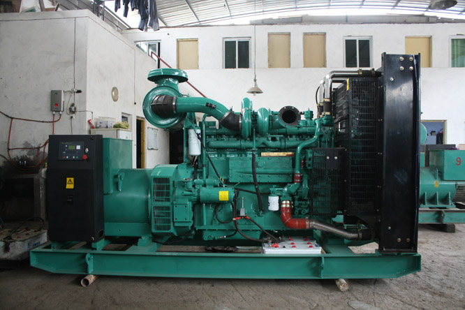 白云矿区环保无噪音：租用静音发电机组，为环境和耳朵双重保驾护航